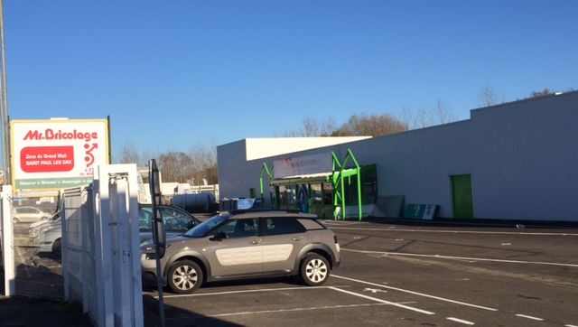 Dax Les Anciens Locaux De Monsieur Bricolage Ont Enfin Trouve Preneur