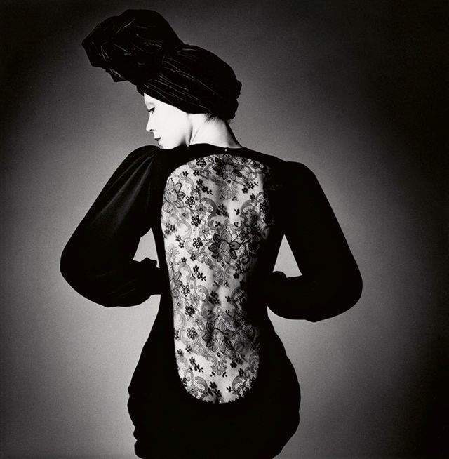 Robe d'Yves Saint Laurent, Vogue. Paris, 1970