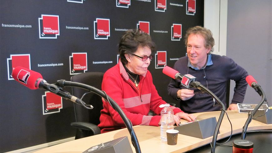 France Musique, studio 141, pendant l'émission ! ... Benoît Duteurtre, producteur & la lumineuse Dani, chanteuse, écrivaine mais aussi actrice (de g. à d.)