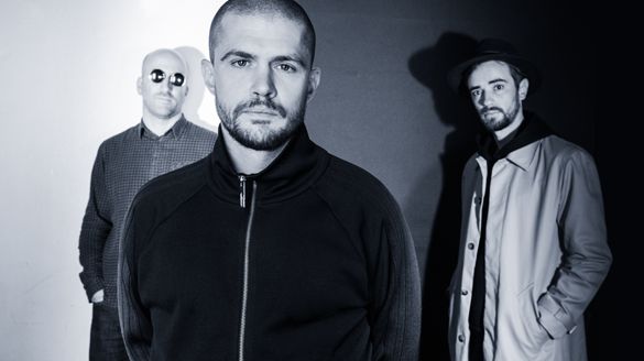 Lautrec et ses musiciens Yann Kornowicz et Dan Amozig | Photo : Leo Favreau