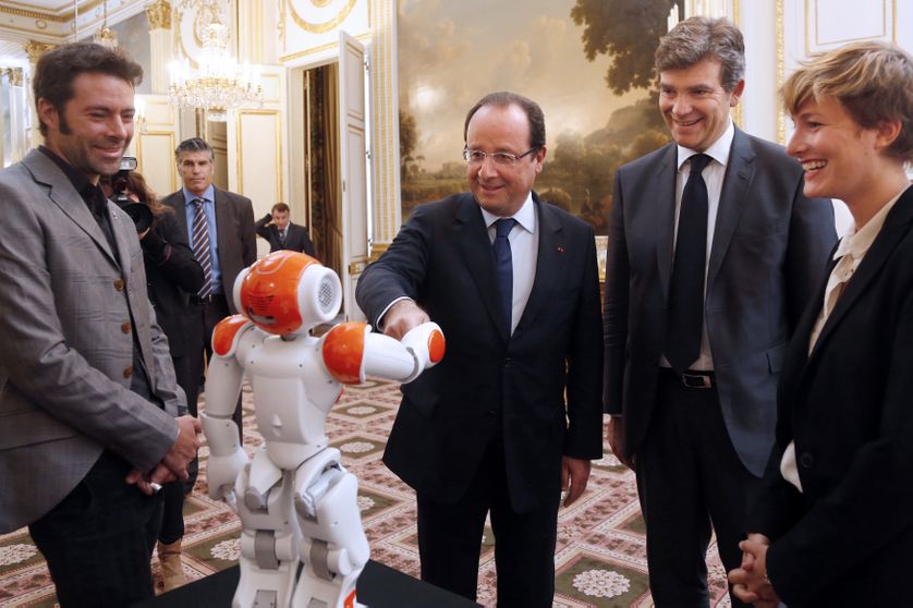 Le robot Nao, un jour spin doctor de François Hollande et Arnaud Montebourg ?