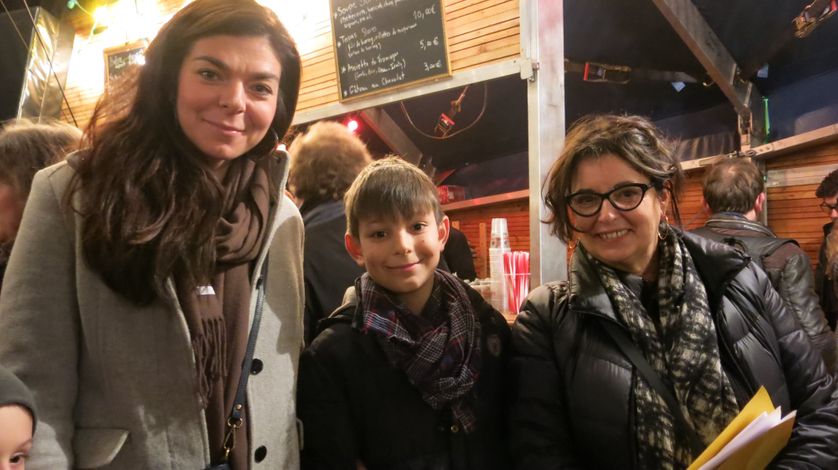 France Culture, 16 décembre 2016, Théâtre Le-Monfort quelques minutes avant la première !... Avec Raphael et sa maman au micro de Aline Pailler (de g. à d.)