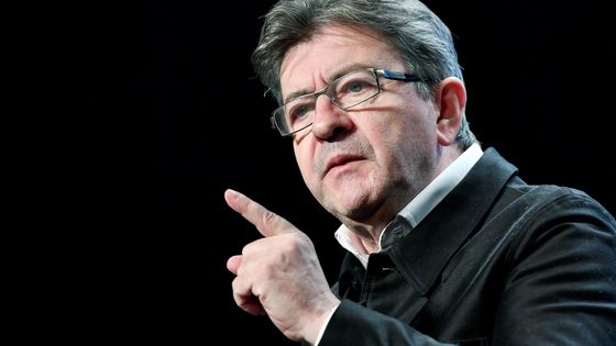 Jean-Luc Mélenchon en meeting à Bordeaux le 29 novembre 2016 ©AFP - Georges Gobet
