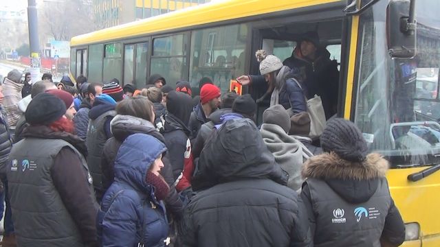 Tous les jours, une soixantaine de migrants rejoignent les camps mis en place par le gouvernement serbe
