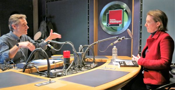 France Musique, studio 142... le producteur Philippe Venturini & Claire Paolacci, historienne-musicologue, “Danse et musique” éd.Fayard