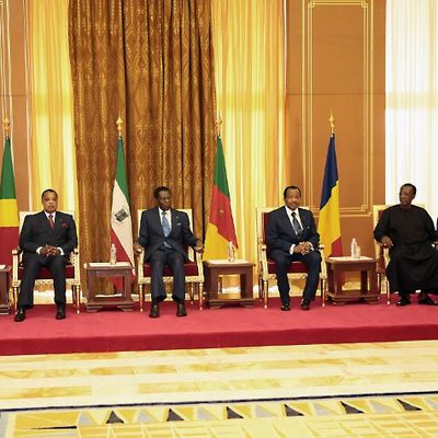 Conférence extraordinaire de la Communauté économique et monétaire des États d’Afrique centrale (Cemac) organisé par le président camerounais Paul Biya, le 23 décembre 2016 à Yaoundé au Cameroun.