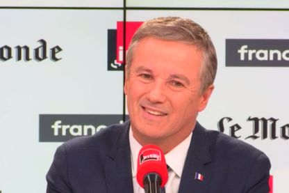Nicolas Dupont-Aignan sur le plateau de Questions Politiques Nicolas Dupont-Aignan sur le plateau de Questions Politiques