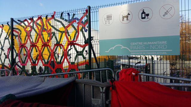 Au centre humanitaire Paris-Nord, La Chapelle