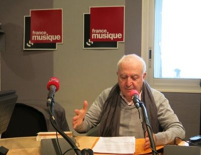 Serge Elhaïk présente...