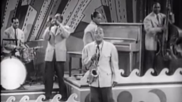 La playlist jazz de Nathalie Piolé : Louis Jordan, Charles Mingus, Airelle Besson, Esbjön Svensson and more