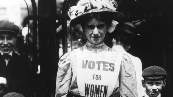 Une suffragette anglaise manifestant dans les années 1910. Londres ©Sipa - Mary Evans