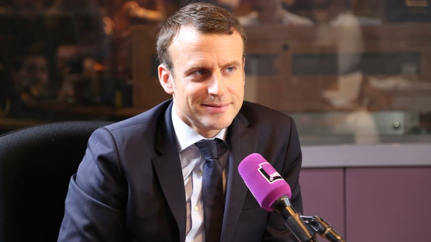 Emmanuel Macron vendredi 27 janvier 2017 dans le studio de France Culture