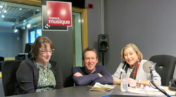 France Musique, studio 132... Avec Géraldine Prutner, réalisatrice sur France Musique, le producteur Benoît Duteurtre et notre charmante invitée Sylvie Février (de g. à d.)