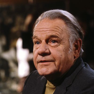 L'écrivain Laurence Durrell à Paris en 1987