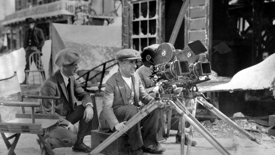 Charlie Chaplin sur le tournage sur le tournage de Gold Rush ©AFP - INTERCONTINENTALE