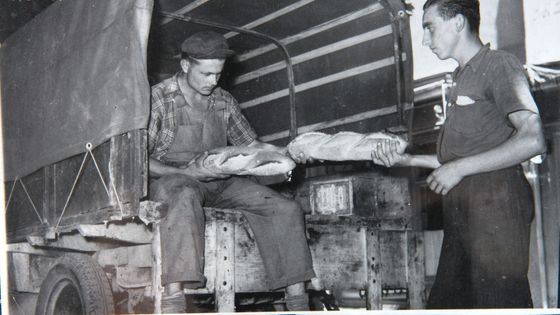 Reproduction d'une photographie de l'Affaire du pain maudit à Pont Saint Esprit . ©Maxppp - Photo archives le Provençal/PHOTOPQR/LA PROVENCE