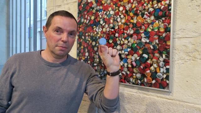 Pierre Aït Hammouda inspiré par les bouchons en plastique