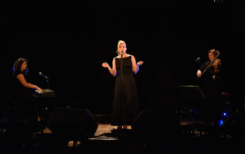 Barbara Weldens - France Bleu Hérault