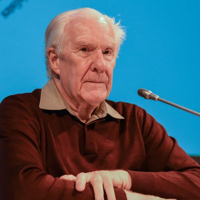 Alain Badiou à l'Institut français d'Athènes le 5 mai 2016.