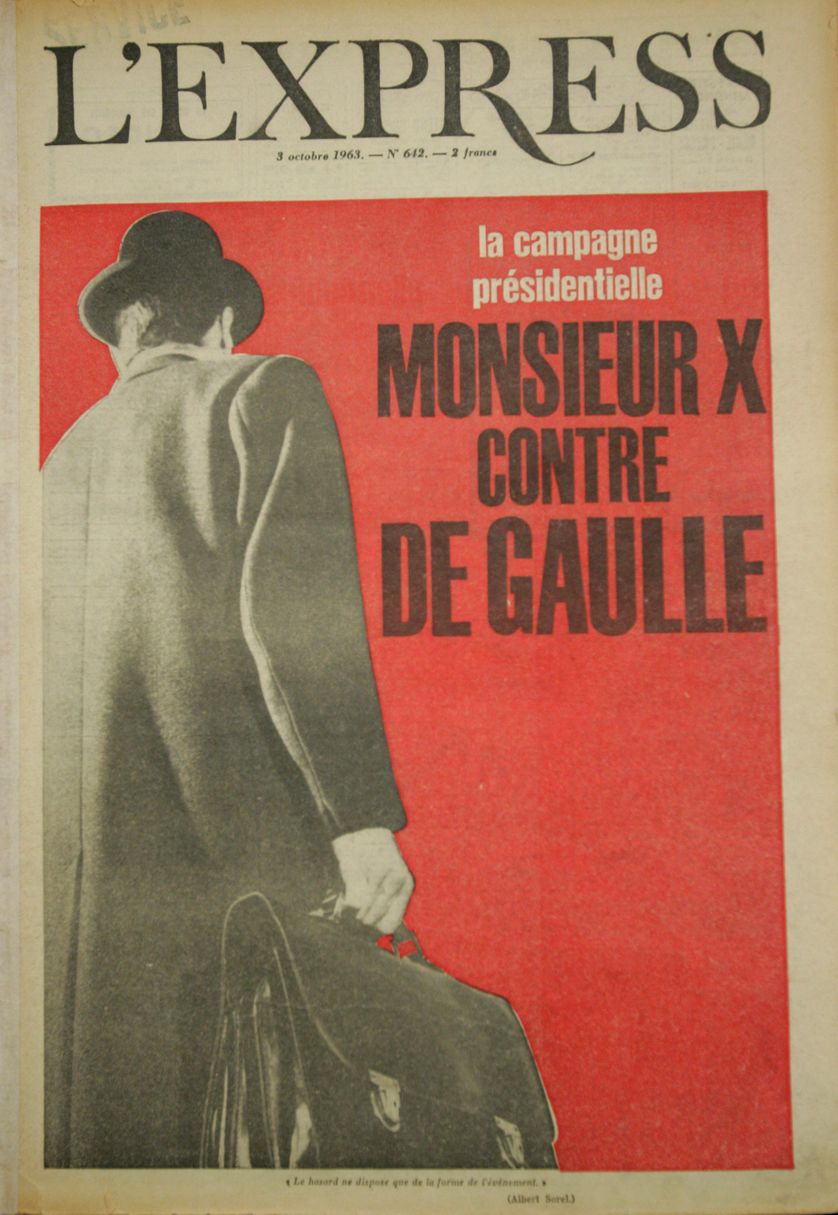 Photo prise le 05 décembre 2006 de la couverture du magazine L'Express du 03 octobre 1963, faisant référence à la candidature alors mystère de Gaston Defferre à l'élection présidentielle de 1965.