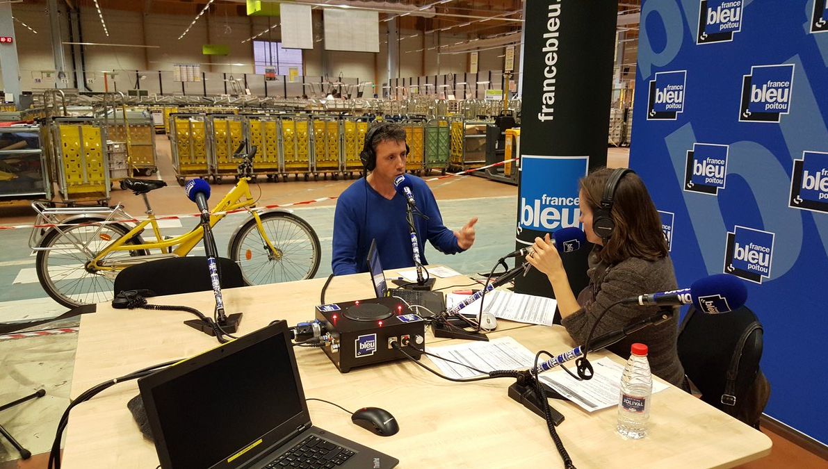 La Poste Plateforme Industrielle Courrier Marseille Provence Alpes