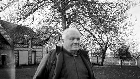 Philippe, agriculteur retraité ©Radio France - Julie Navarre