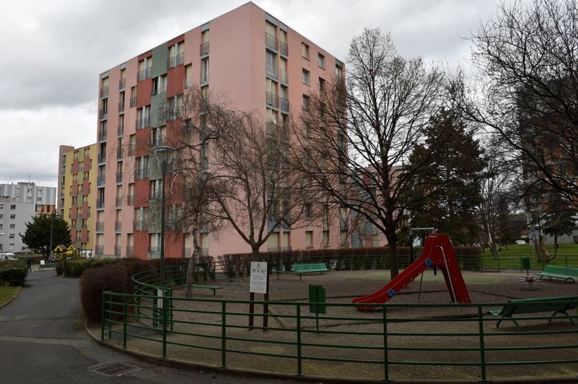 Un immeuble à Clermont-Ferrand où a été arrêté un homme soupçonné de projeter un attentat