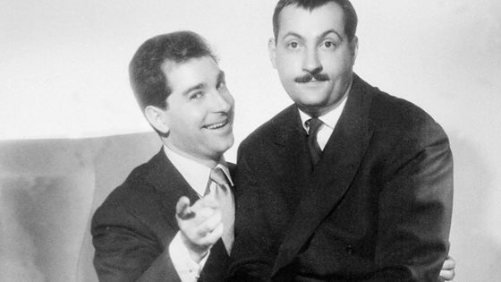 Jean Poiret et Michel Serrault, en 1958, à Paris. ©AFP - Afp