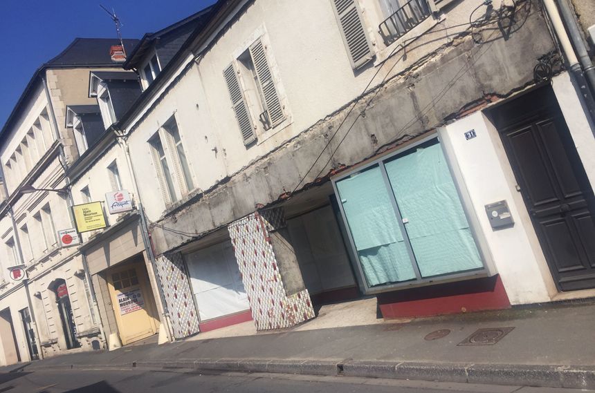 Autre commerce abandonné en ville, mais qui devrait être réhabilité