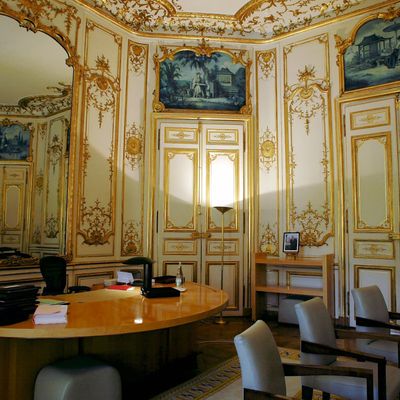 Salon jaune à Matignon