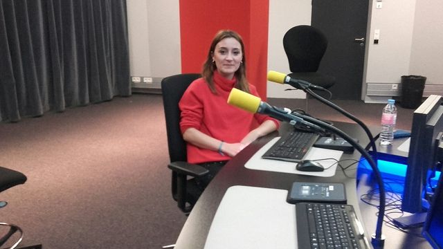 Cristèle Alves-Meira scénariste en studio