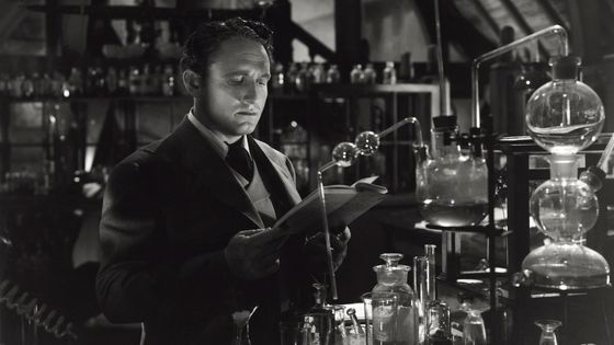 L'acteur Spencer Tracy dans une scène du film 'Dr. Jekyll and Mr. Hyde' ©AFP - LEEMAGE