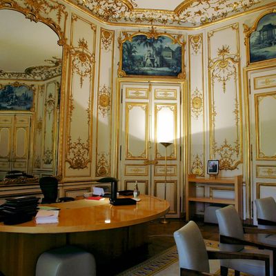 Salon jaune à Matignon