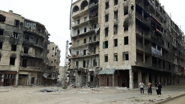 A Alep, la population vit dans un décor d'apocalypse