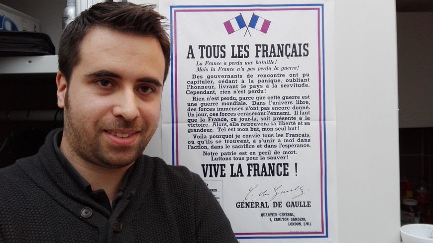 Aymeric Durox, enseignant en histoire, il a créé le premier collectif Racine