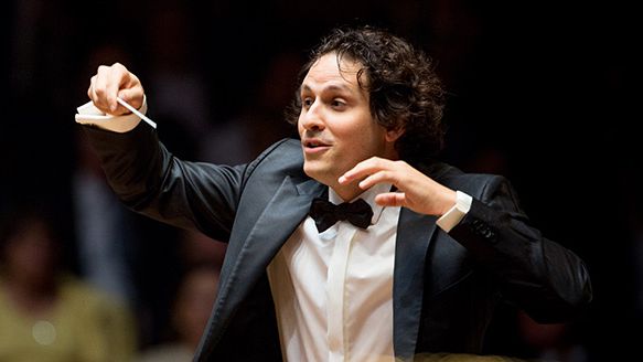 Alexandre Bloch, nouveau directeur de l' Orchestre National de Lille vient présenter la saison 2017-2018