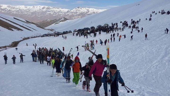 Les Afghans font du ski