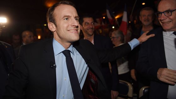 Emmanuel Macron à Talence le 9 mars ©AFP - Mehdi FEDOUACH