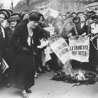 Louise Weiss et les suffragettes en 1935