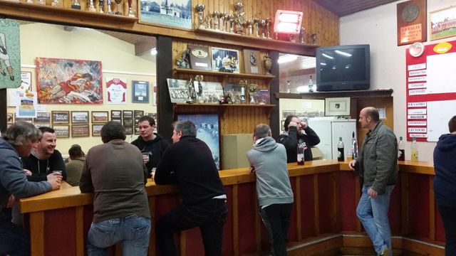 A Eauze, une troisième mi-temps de rugby démarre doucement, mais sûrement.