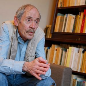 Jean-Luc Bénoziglio , en Mars 2013, chez lui à Paris
