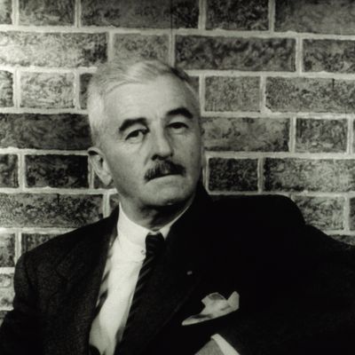 L'écrivain William Faulkner en 1954