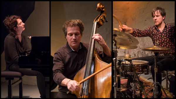 Le trio En Corps (Eve Risser, Benjamin Duboc et Edward Perraud) à l'Atelier du Plateau