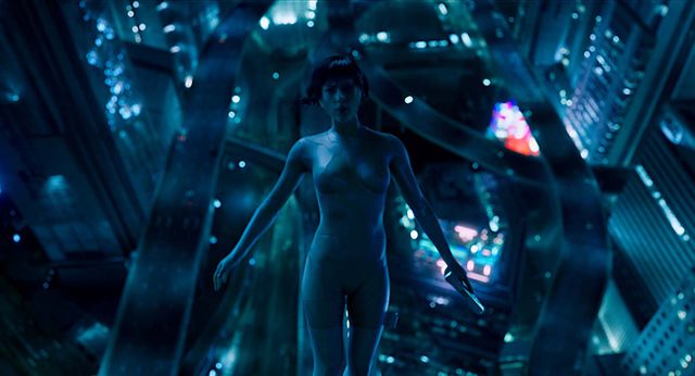 "Ghost in the Shell" de Rupert Sanders, avec Scarlett Johansson, Takeshi Kitano…