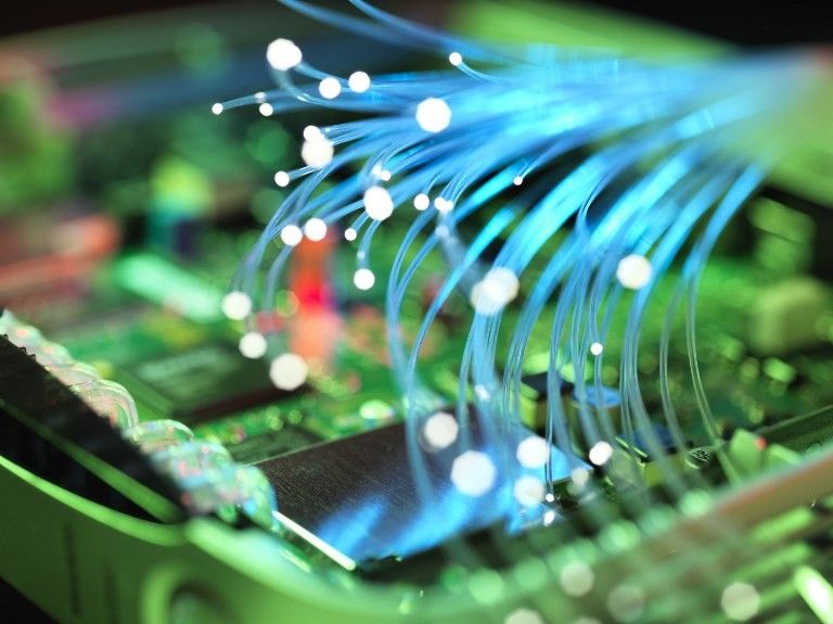 Des câbles de fibre optique