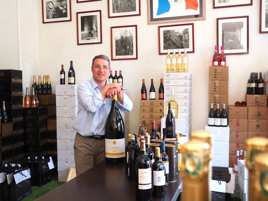 Antoine Soave partage sa passion des vins en les mettant à la portée de toutes les bourses