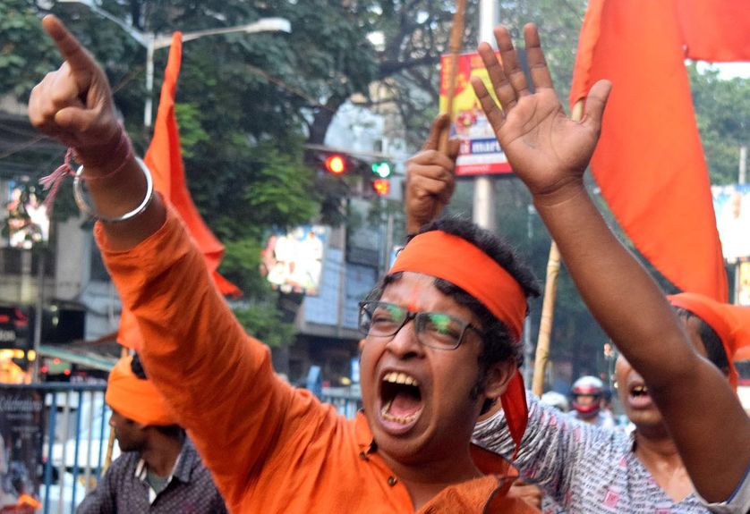 Des militants du BJP et du RSS manifestent à Calcutta, le 8 avril 2017
