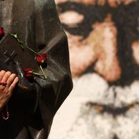 Vénération de Saint Charbel à Annaya (Liban) le 22 avril 2016