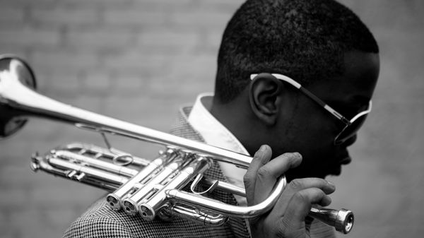 Jazz Trotter : Maurice Brown - The Mood