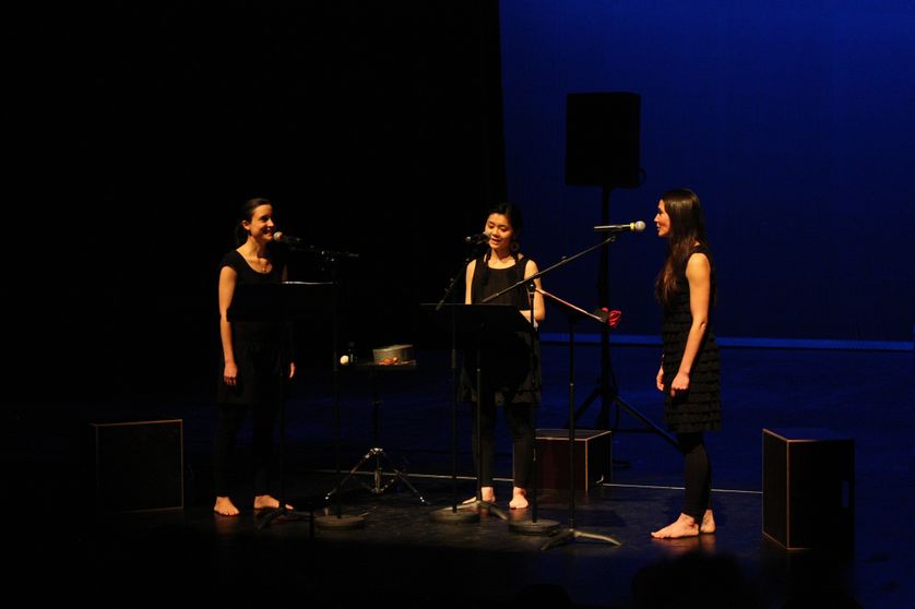 L'ailleurs de l'autre interprété par Marie Picaut, Michiko Takahashi et Camille Slosse